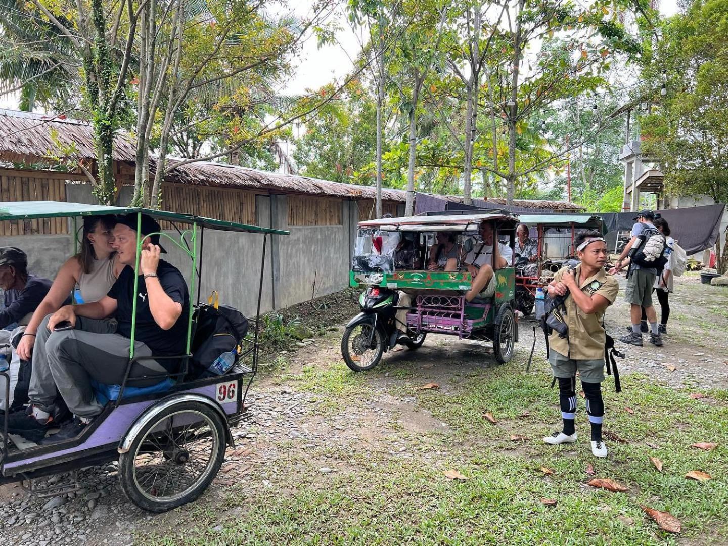 Gino'S Place - Guest House & Jungle Trekking Bukit Lawang Exterior foto